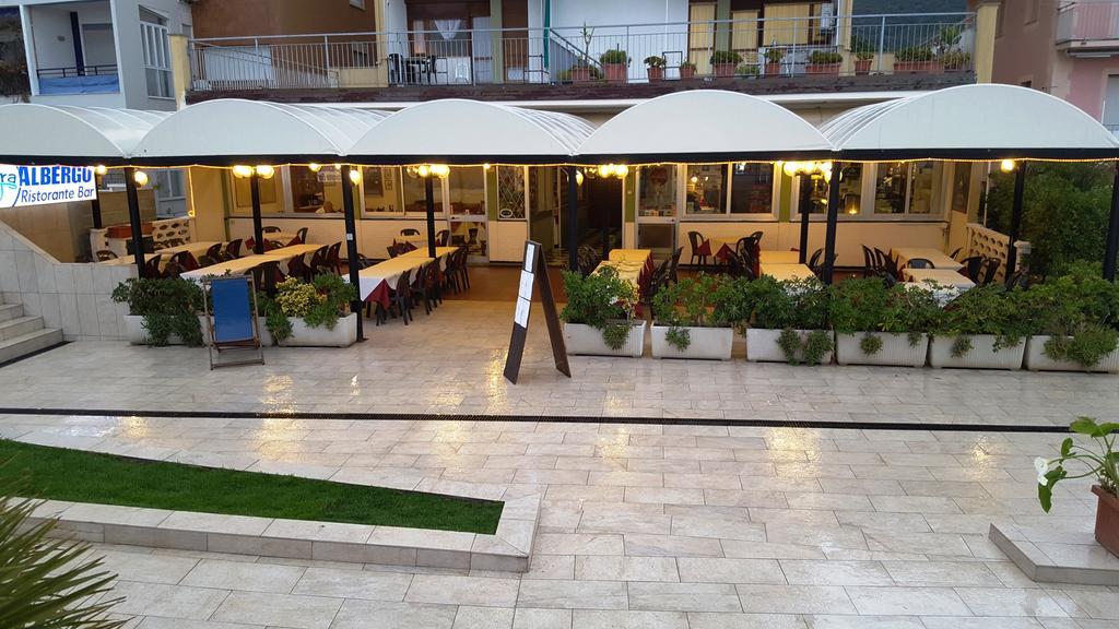 Albergo La Lampara Deiva Marina Dış mekan fotoğraf